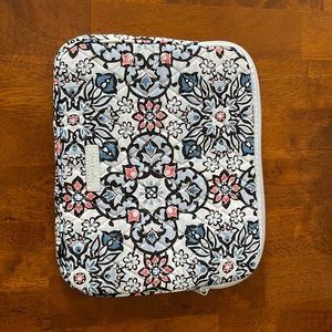 NWOT Vera Bradley Tablet Sleeve